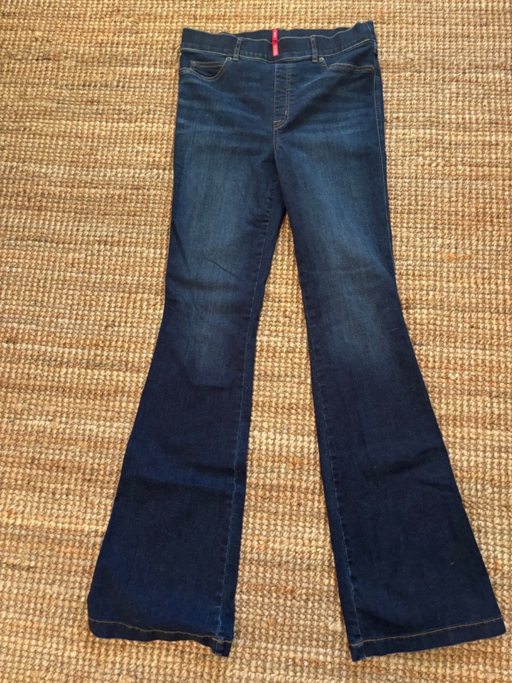 SPANX Pull-On Flare Jeans Size Large/Tall